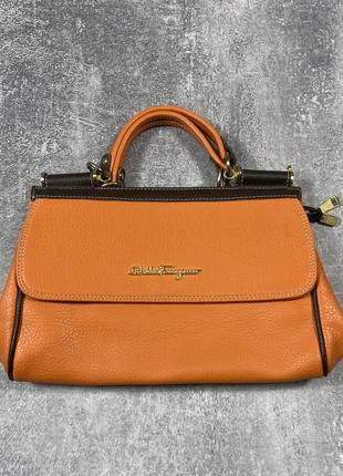 Вінтажна жіноча сумка salvatore 35mm ferragamo