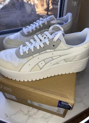 Кеди asics
