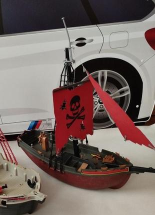 Playmobil. огромный пиратский корабль.