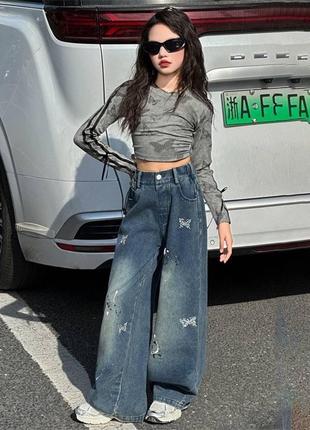 Стильные джинсы палаццо