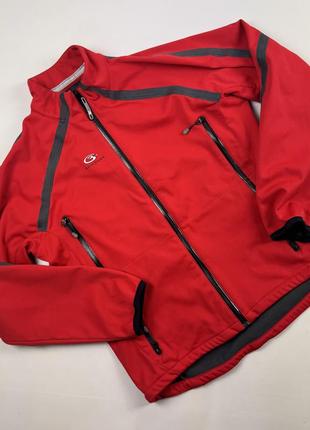 Софшел tricolour