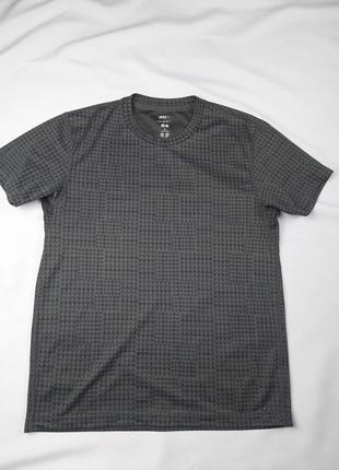 Uniqlo sprz ny в 2018 году мужская футболка серая