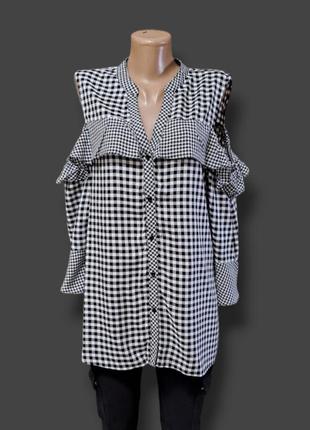 Рубашка блуза в мелкую клетку с открыми плечами