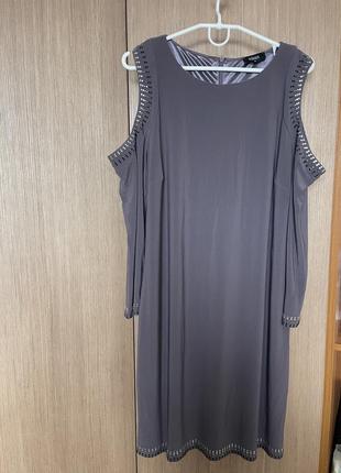 Элегантное платье