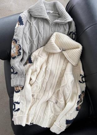 Кардиган кофта вʼязана на застібці з великим коміром
