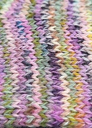 Неймовірні шкарпетки ручної роботи