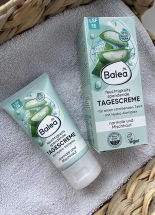 Увлажняющий дневной крем для лица balea tages creme