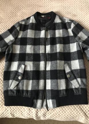 Бомбер s. oliver