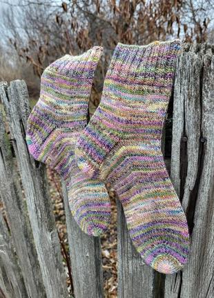 Неймовірні шкарпетки ручної роботи