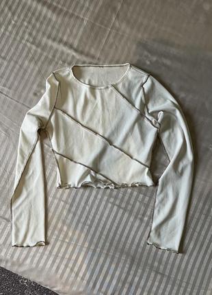 Кроп-топ с длинным рукавом бежевый пэчворк швы