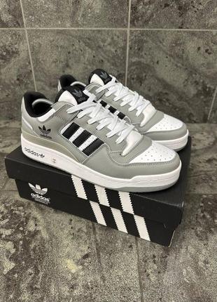 Кросівки adidas forum low