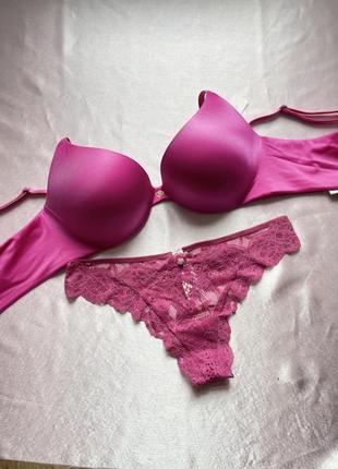 Шикарный комплект белья бюст из пуш-ап, оригинал виктория сикрет victoria’s secret