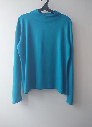 Симпатична кофтинка