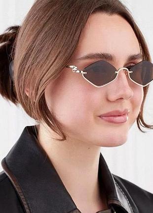 Трендовые очки