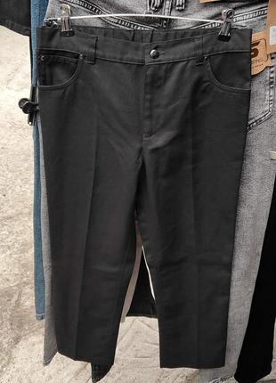 Новые брюки укороченные