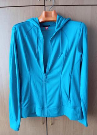 Спортивный свитер