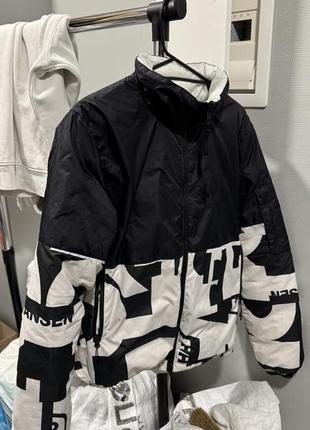 Пуховик helly hansen (двухсторонний)