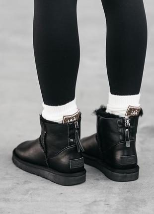 Распродажа ugg Yeah classic mini zip4 фото