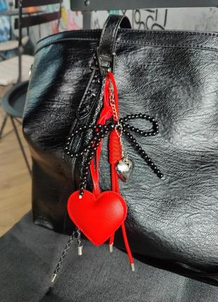 Брелок для сумки 📿👜🖤♥️
