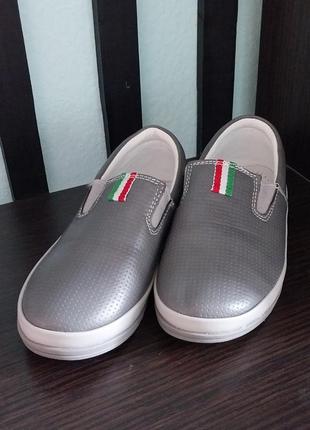 Кеды детские новые экокожа на резинке размер 27, 28