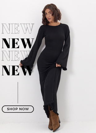 Черное вязаное платье макси с вырезом на спине