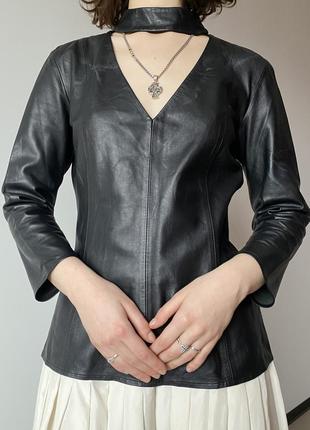 Кожаная блуза бренда uterque5 фото