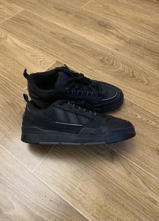 Adidas 2000