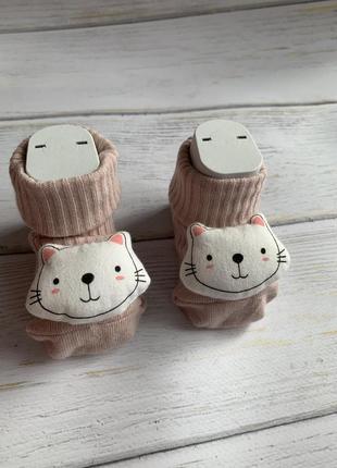 Носочки на дівчинку