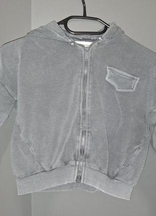 Кофта на молнии графвтового цвета для мальчика размер 104см