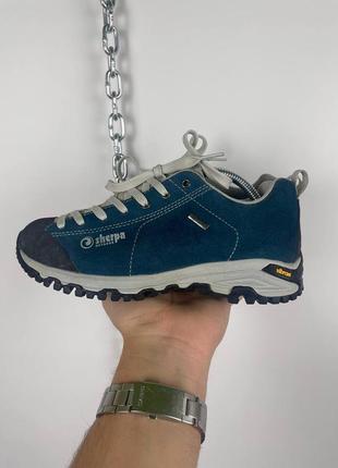 Женские замшевые треккинговые кроссовки sherpa waterproof vibram