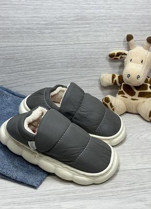 Тапочки утепленные для дома и улицы