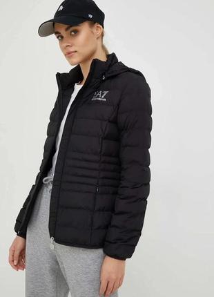 Женский легкий пуховик куртка emporio armani ea7 оригинал
