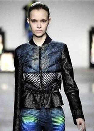 Жіночий жакет вітровка легка курточка peter pilotto