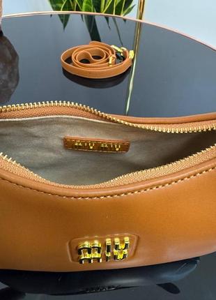Кожаная сумка miu miu 2