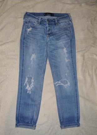 Джинсы hollister vintage boyfriend, порованные