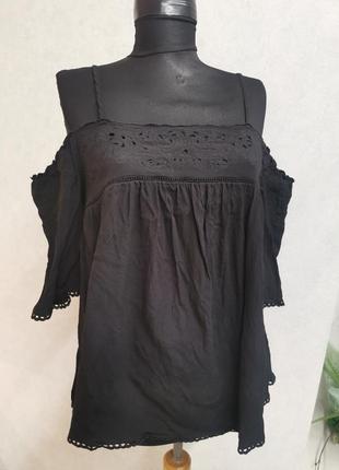 Красива блуза з бавовни і віскози з мереживом