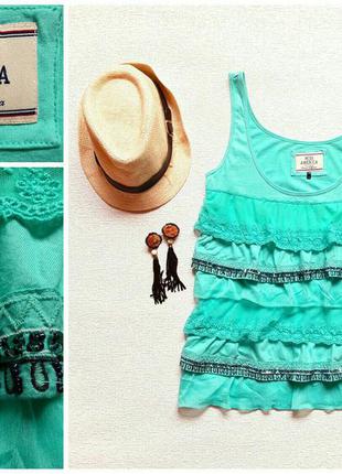 Майка ошатна з оборками тканин різних фактур від miss america.