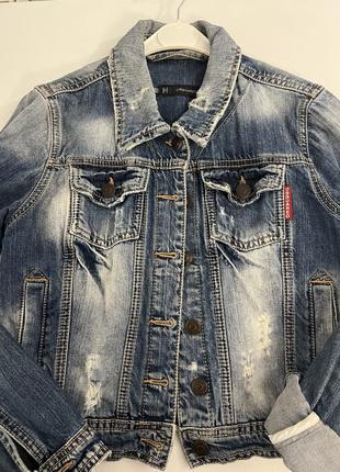 Джинсовый брендовый пиджак