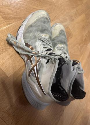 Asics metarise colorful белые с золотым ассикс мужские/женские white/pure gold 42.5