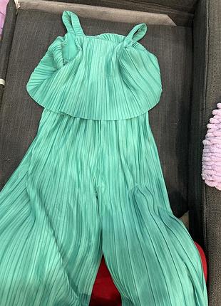 Комбинезон для девочки 9-10 лет