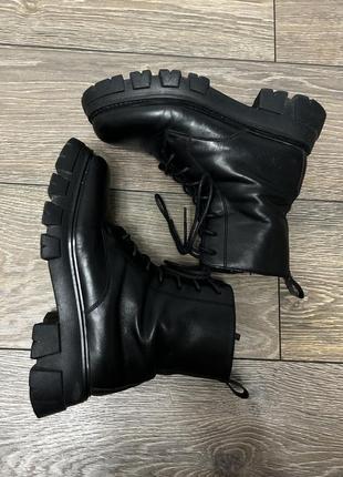 Черные кожаные ботинки prpy