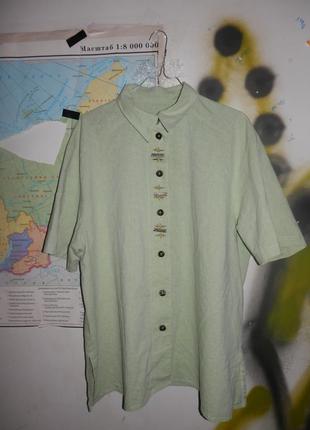 Рубашка из натуральной ткани с фрагментами вышивки с коротким рукавом7 фото