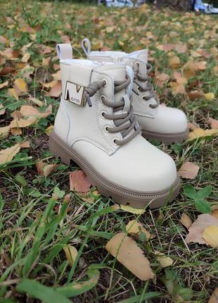 Ботинки для девочки весенние