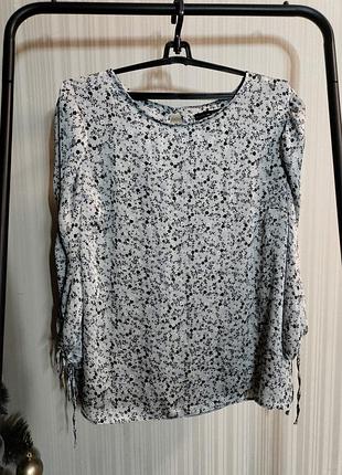 Нарядная блуза dorothy perkins