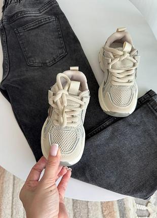 Кроссовки детские 2