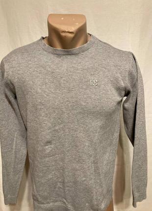 Брендовый серый джемпер dolce & gabbana