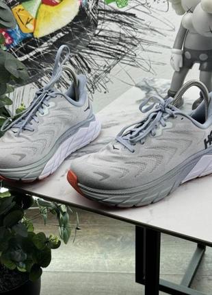 Беговые кроссовки hoka arahi 6 39 размер