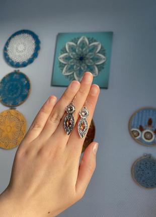 Серьги в ретро этно стиле со вставками и узорами4 фото