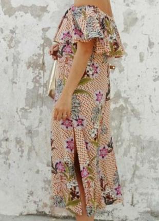 Пляжна сукня