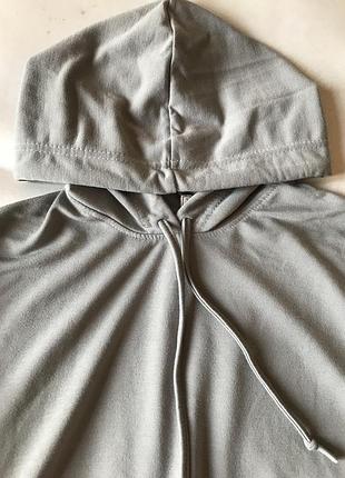 Легкий женский спортивный костюм